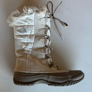 The North Face Women's Cream and Tan Winter Boots